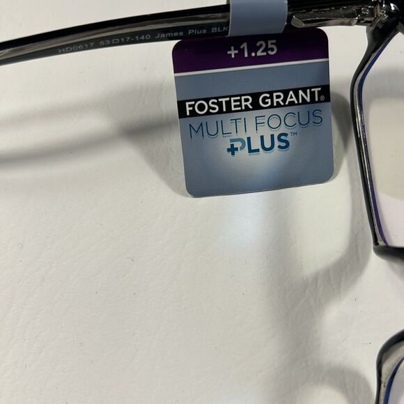 Foster Grant - Multi Focus Plus Black and Grey Reading Glasses - 1.25 - Picture 3 of 4